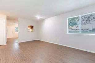323 W William Cannon Dr, Austin, TX 78745 - Photo 4
