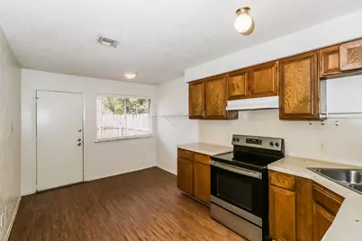 323 W William Cannon Drive #B, Austin, TX 78745 - Photo 10