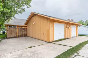 323 W William Cannon Dr, Austin, TX 78745 - Photo 26