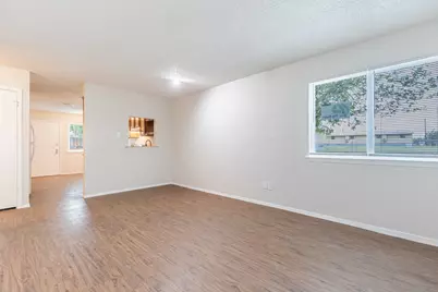 323 W William Cannon Drive #B, Austin, TX 78745 - Photo 4