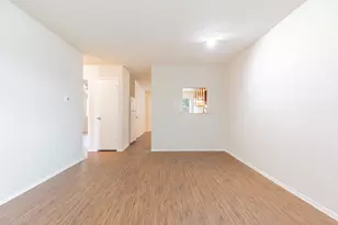 323 W William Cannon Dr, Austin, TX 78745 - Photo 8