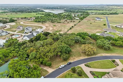 26101 Masters Parkway, Spicewood, TX 78669 - Photo 6