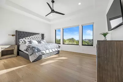 5001 Creek Meadow Cove, Spicewood, TX 78669 - Photo 14