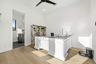 5001 Creek Meadow Cove, Spicewood, TX 78669 - Photo 22