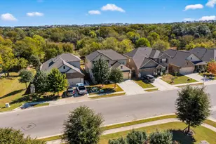 12605 Iron Bridge Dr, Manchaca, TX 78652 - Photo 2