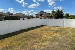 5717 Lehman Way, Austin, TX 78747 - Photo 32
