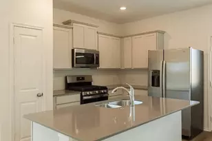 7104 Spotted Leaf Wy, Del Valle, TX 78617 - Photo 6