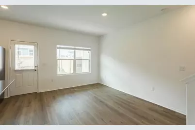 7104 Spotted Leaf Way, Del Valle, TX 78617 - Photo 12