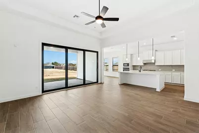 109 McNaughton Drive, Liberty Hill, TX 78642 - Photo 10