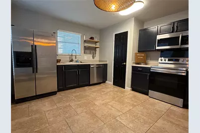 7108 Walkup Lane, Austin, TX 78747 - Photo 2