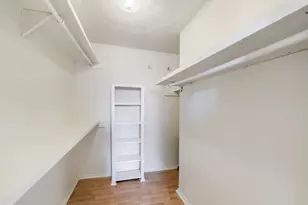 6903 Deatonhill Dr, Austin, TX 78745 - Photo 12