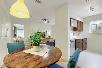 6903 Deatonhill Drive #20, Austin, TX 78745 - Photo 4