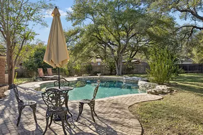 6110 Dedham Lane, Austin, TX 78739 - Photo 32