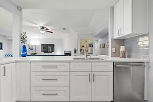 11602 Three Oaks Trail, Austin, TX 78759 - Photo 14