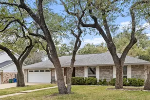 11602 Three Oaks Trail, Austin, TX 78759 - Photo 2