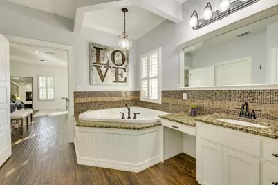 1185 County Road 258, Bertram, TX 78605 - Photo 16