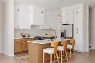 901 Redd St, Austin, TX 78745 - Photo 6