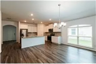 209 Reagor Dr, Taylor, TX 76574 - Photo 8