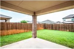 209 Reagor Dr, Taylor, TX 76574 - Photo 26
