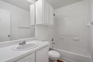 1015 Glen Meadow Cove, Georgetown, TX 78626 - Photo 20