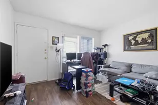 2801 Hemphill Park, Austin, TX 78705 - Photo 1