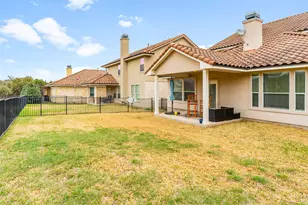 14504 Broadwinged Hawk Dr, Austin, TX 78738 - Photo 34