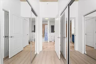 360 Nueces St, Austin, TX 78701 - Photo 20