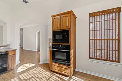 715 Enchanted Rock Trail, Georgetown, TX 78633 - Photo 4