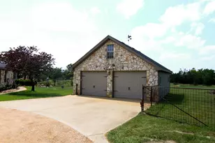 219 Young Ranch Rd, Georgetown, TX 78633 - Photo 12