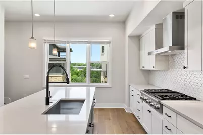 4611 Unity Circle, Austin, TX 78731 - Photo 8