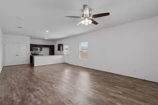 791 Circle Wy, Jarrell, TX 76537 - Photo 10