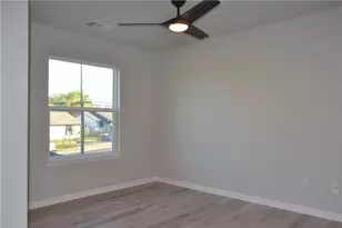 7206 Meador Ave, Austin, TX 78752 - Photo 10