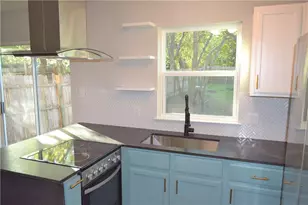 7206 Meador Ave, Austin, TX 78752 - Photo 8