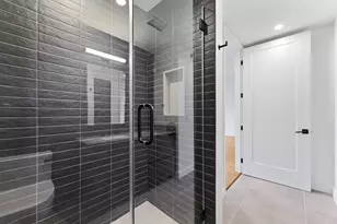 84 East Ave, Austin, TX 78701 - Photo 22