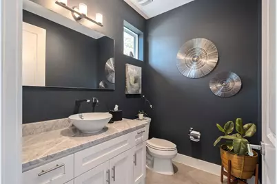 308 W North Loop Boulevard #1, Austin, TX 78751 - Photo 10