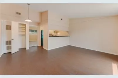 610 W 51st Street #104, Austin, TX 78751 - Photo 4