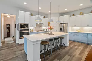 205 Red Mulberry Wy, Leander, TX 78641 - Photo 10