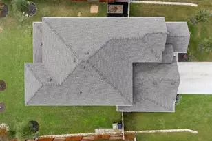 204 Mystic Cyn Ln, Georgetown, TX 78628 - Photo 32