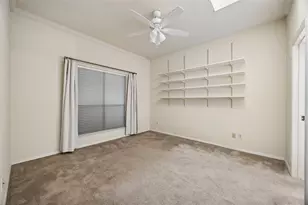 409 E 38th St, Austin, TX 78705 - Photo 10