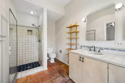 409 E 38th Street #302, Austin, TX 78705 - Photo 8