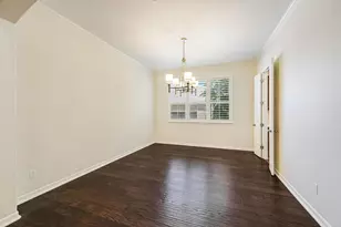 560 Aspen Dr, Austin, TX 78737 - Photo 14