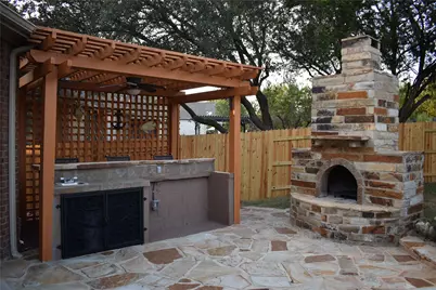560 Aspen Drive, Austin, TX 78737 - Photo 4