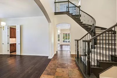 560 Aspen Drive, Austin, TX 78737 - Photo 8