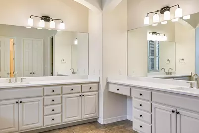 560 Aspen Drive, Austin, TX 78737 - Photo 6