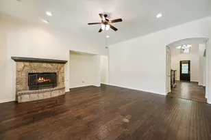 560 Aspen Dr, Austin, TX 78737 - Photo 8