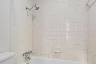 10057 Woodland Village Dr, Austin, TX 78750 - Photo 16