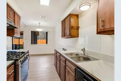 3908 Holt Drive, Austin, TX 78749 - Photo 12