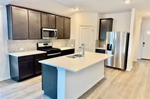 110 Osprey Chain, Cedar Creek, TX 78612 - Photo 2