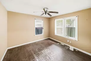 1507 1/2 Holly St, Austin, TX 78702 - Photo 24