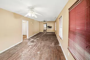 1507 1/2 Holly St, Austin, TX 78702 - Photo 12